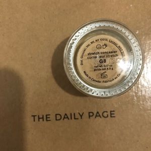 Glossier Stretch Concealer G8